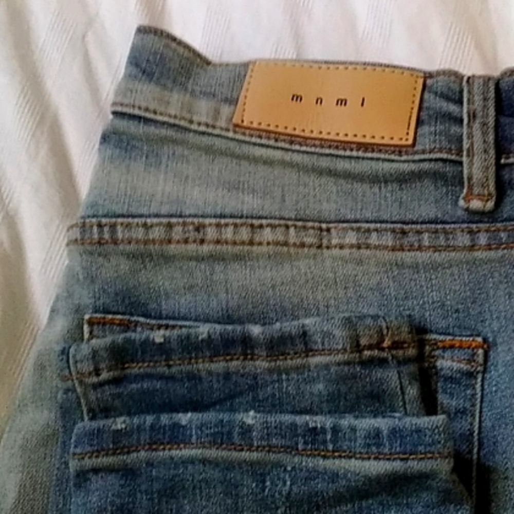 m n m l    men's jeans